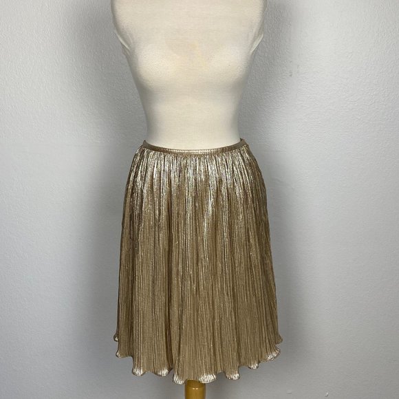 ANTONIO MELANI Dresses & Skirts - Antonio Melani Silver & Gold Metallic Skirt